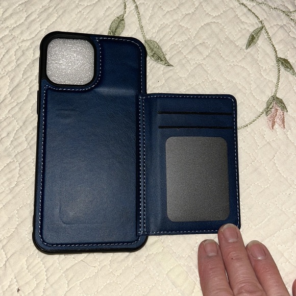 I Phone 14 Case - Picture 2 of 2